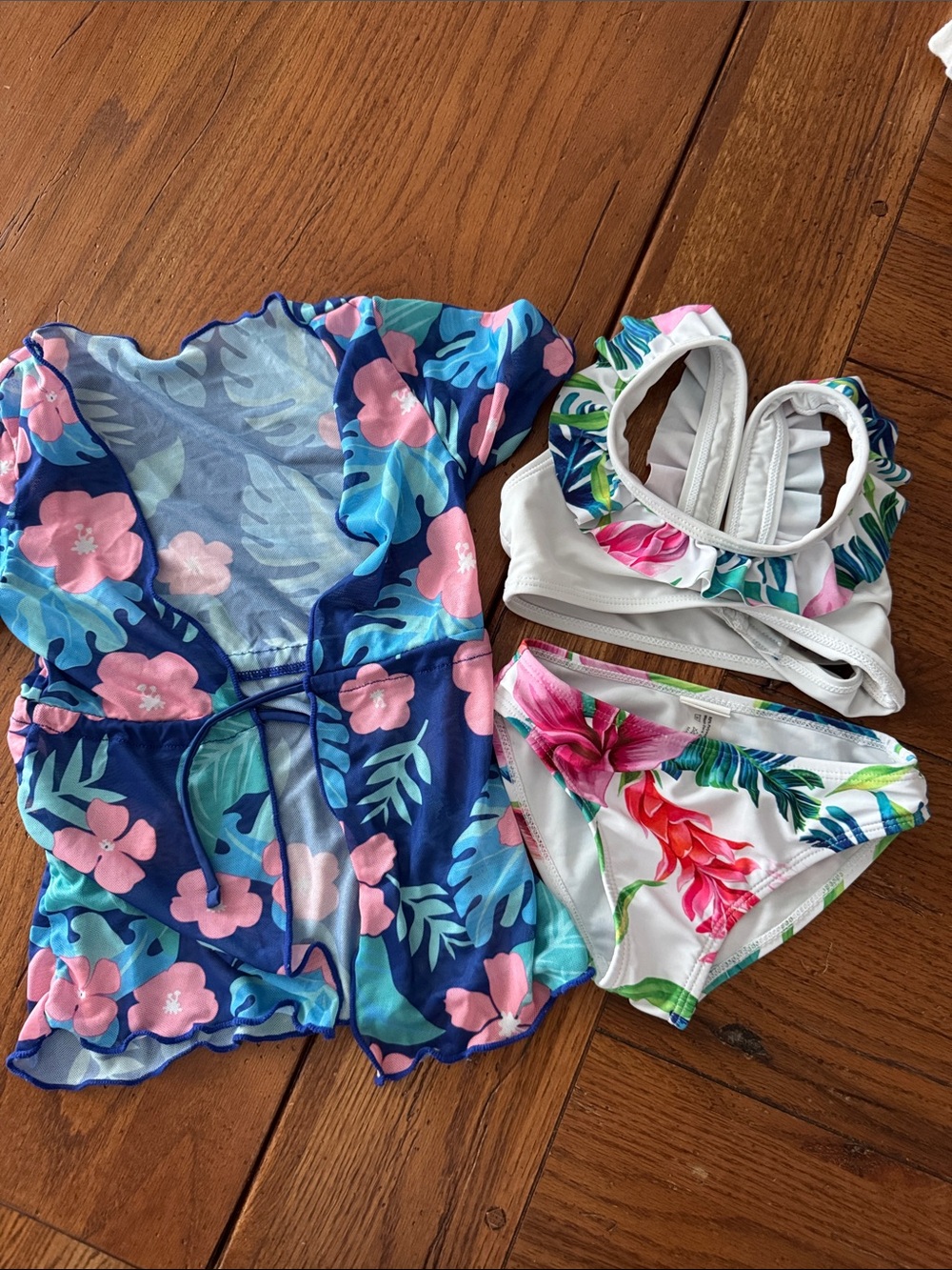 Girls Floral Two-Piece Swimsuit Set with Cover-Up - Blue & White Floral
